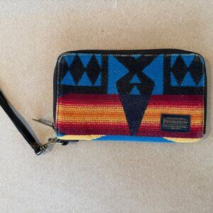 Pendleton Zip Checkbook Wallet